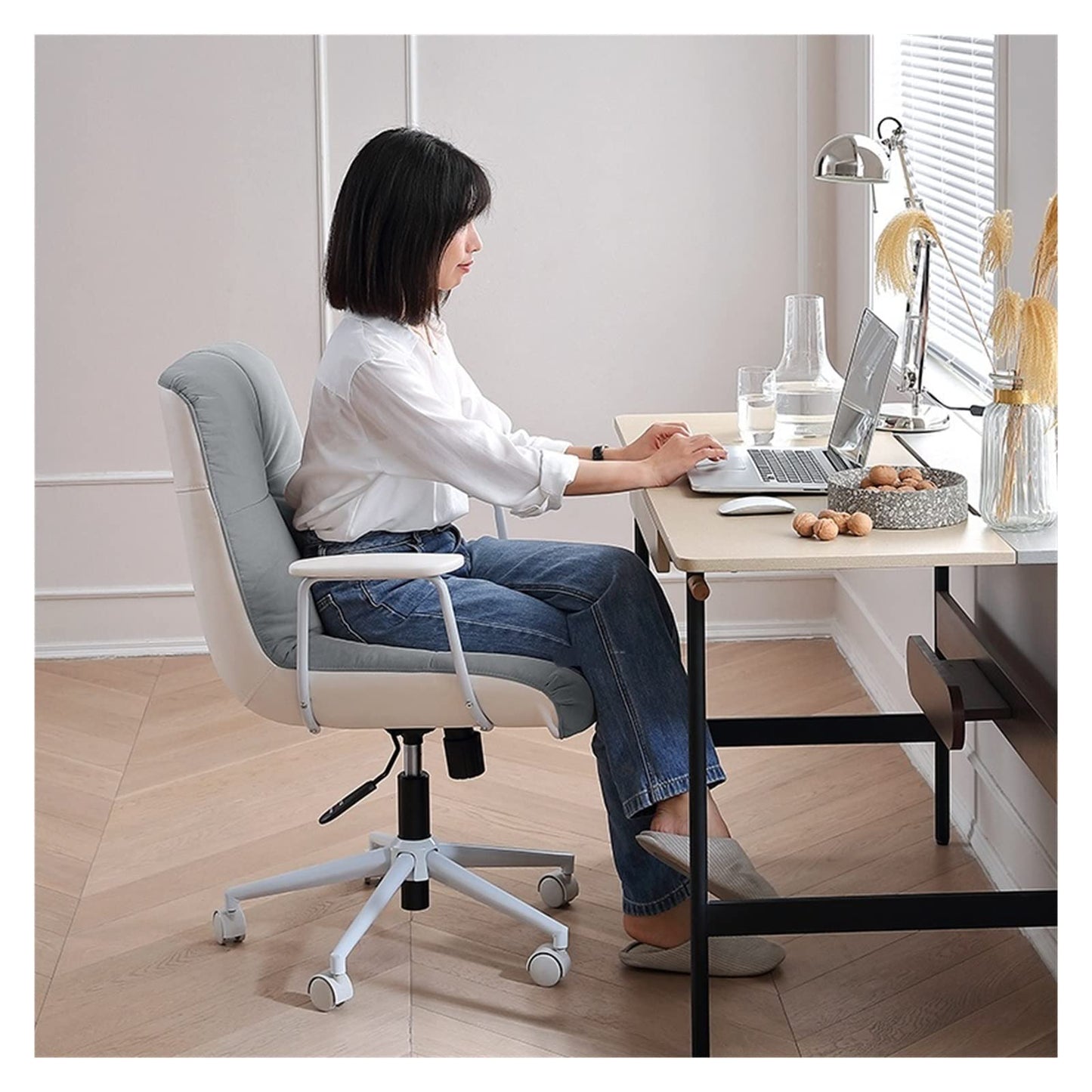 Adjustable Swivel Home Office Chair