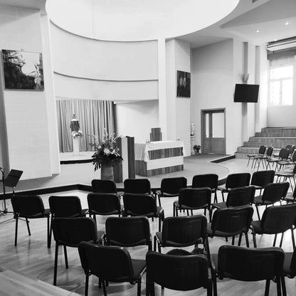 Stackable Mesh Conference Chairs Set